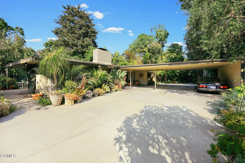 505 Orange Grove Circle, Pasadena, California 91105 home-pic-35